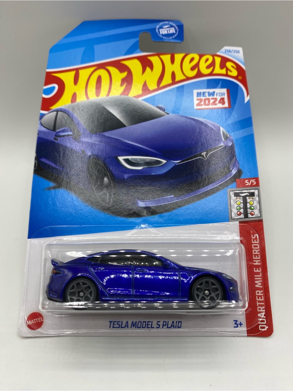 Hot Wheels 2024 238/250 Tesla Model S Plaid in Blue Quarter Mile Heroes 5/5